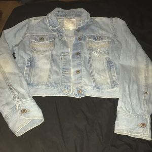 Light wash jean jacket!